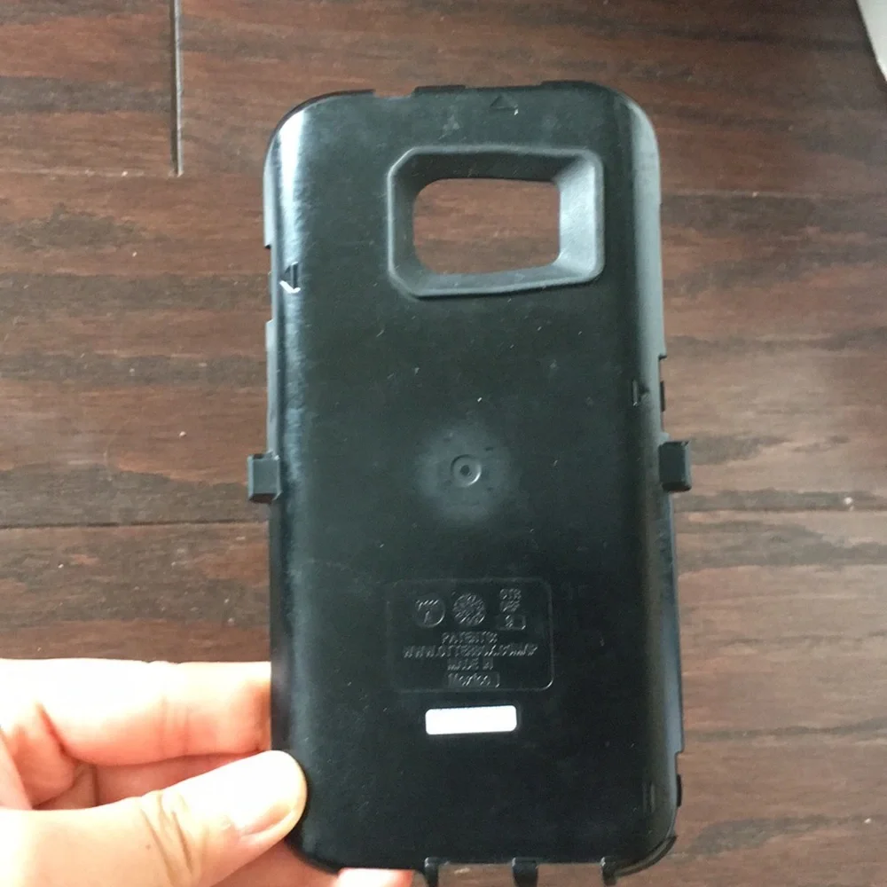 7/15 Otter box case with box
